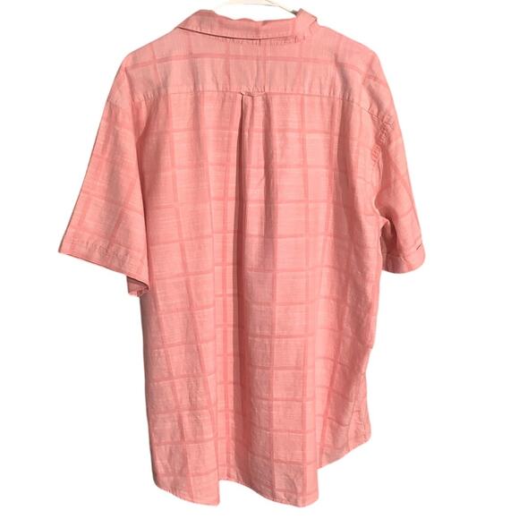 IZOD Mens Pink Size XXL Short Sleeve Shirt – Button Front, Plaid Check, Casual - Picture 2 of 6